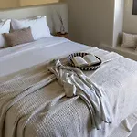 Fari Stone Hotel Skála Marión
