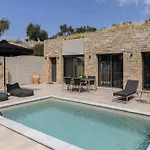 Fari Stone Hotel