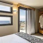Hotel Fari Stone *