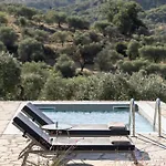 Fari Stone Hotel Skála Marión