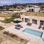 Hotel Fari Stone Skála Marión