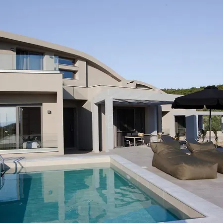 Fari Stone Hotel