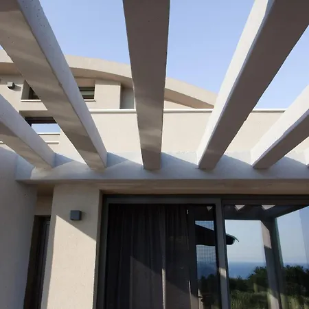 Fari Stone Hotel Skala Marion