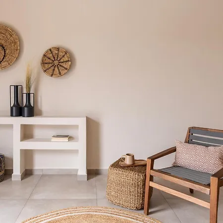 Fari Stone Skala Marion