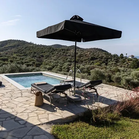 Fari Stone Hotel
