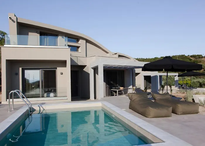 Fari Stone Hotel