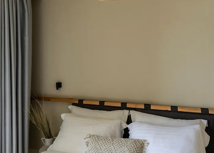 Hotel Fari Stone Skála Marión