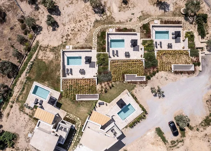 Fari Stone Hotel